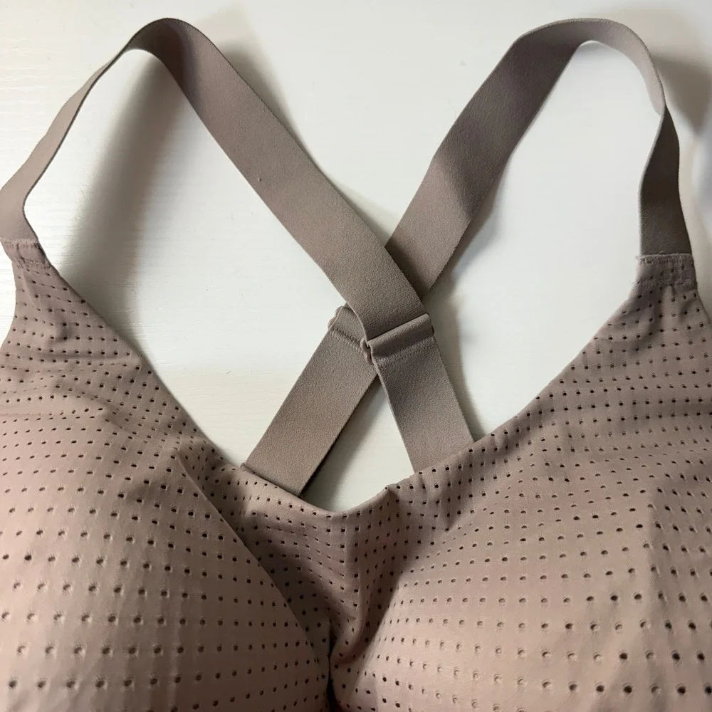 VSX Victoria's Secret Lightweight Mesh Sport Bra 36DDD Taupe Crossback M Support